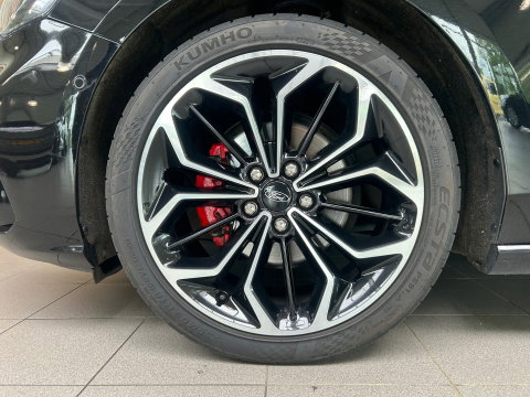 Ford Focus 1.5 EcoBlue ST Line Business AUTOMAAT|PANO|STOEL&STUURVERWARMIN|18 INCH-LM VELGEN|LEDER|ACC|CAMERA|APPLECARPLAY