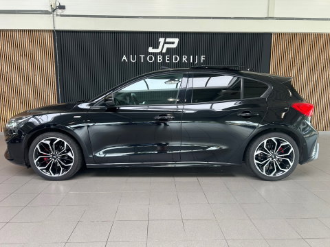 Ford Focus 1.5 EcoBlue ST Line Business AUTOMAAT|PANO|STOEL&STUURVERWARMIN|18 INCH-LM VELGEN|LEDER|ACC|CAMERA|APPLECARPLAY
