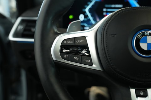 BMW 3 Serie Touring 320e Panoramadak PDC ACC HI-FI M Sport Trekhaak 24 Maanden garantie* (Vraag naar de voorwaarden)