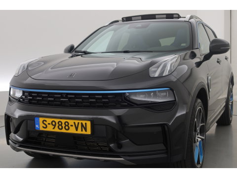 Lynk & Co 01 1.5 | Prijs rijklaar | Zwarte Hemel | 360 Camera |  Panorama-dak |