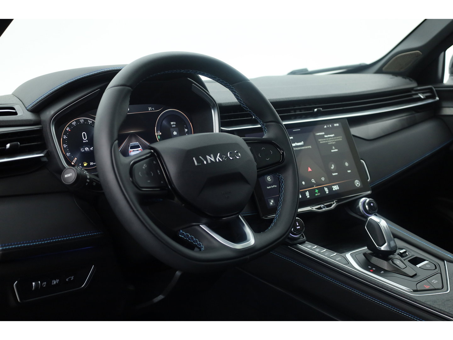 Lynk & Co 01 1.5 | Prijs rijklaar | Zwarte Hemel | 360 Camera |  Panorama-dak |