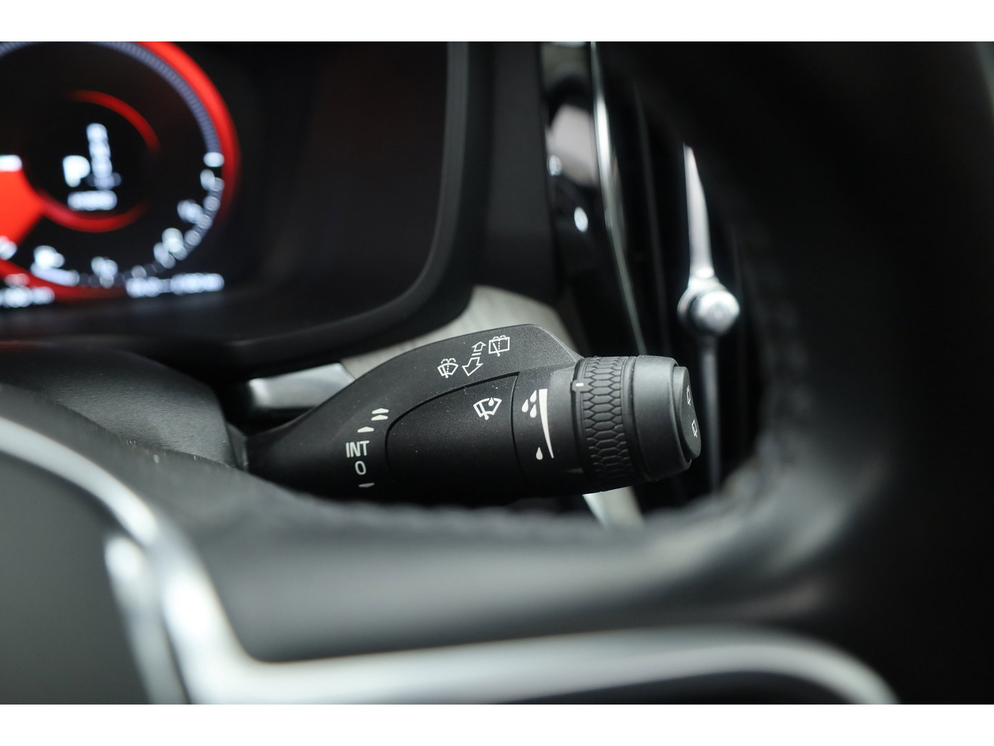 Volvo V60 2.0 T8 Recharge AWD Inscription | Pano-dak | elek. trekhaak | H&k Audio | Vol Leer | Stoel  + stuur-verwarming |