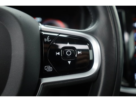 Volvo V60 2.0 T8 Recharge AWD Inscription | Pano-dak | elek. trekhaak | H&k Audio | Vol Leer | Stoel  + stuur-verwarming |