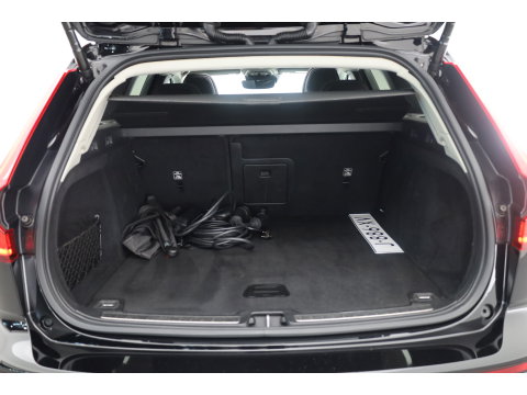 Volvo V60 2.0 T8 Recharge AWD Inscription | Pano-dak | elek. trekhaak | H&k Audio | Vol Leer | Stoel  + stuur-verwarming |