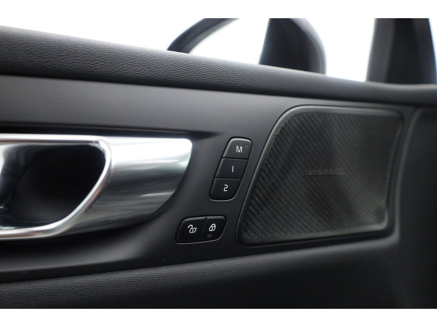 Volvo V60 2.0 T8 Recharge AWD Inscription | Pano-dak | elek. trekhaak | H&k Audio | Vol Leer | Stoel  + stuur-verwarming |