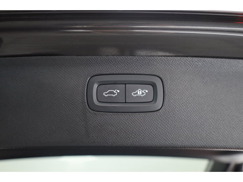 Volvo XC90 2.0 T8 Recharge AWD Ultimate Bright | 455 PK | 7p. | Massage / ventilatiestoelen | Head- up |