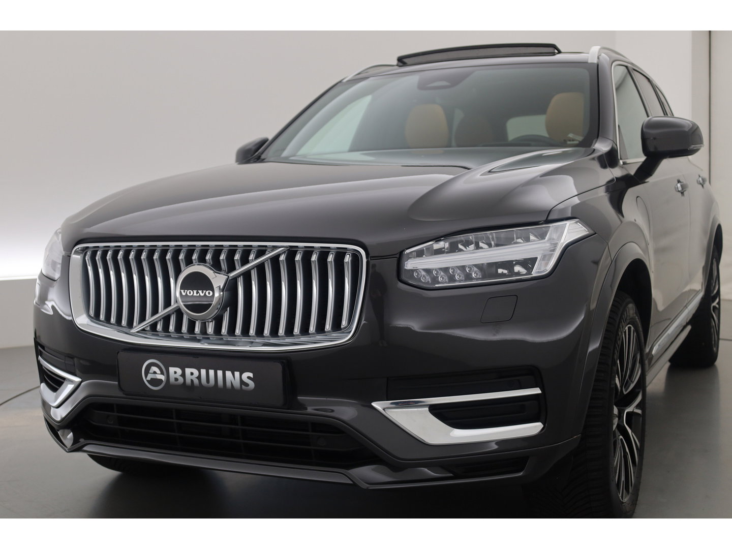 Volvo XC90 2.0 T8 Recharge AWD Ultimate Bright | 455 PK | 7p. | Massage / ventilatiestoelen | Head- up |