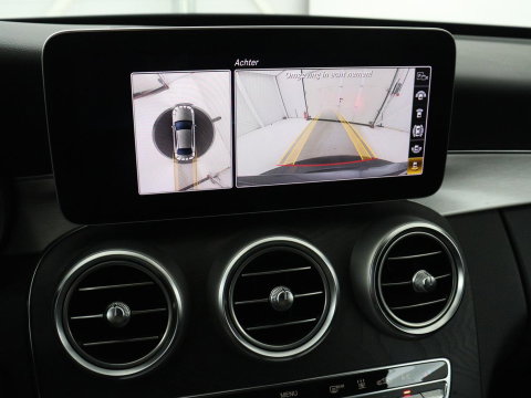 Mercedes-Benz C-Klasse 300e Business Solution AMG Limited | SOH 82,2% | 360 Camera | Stoelverwarming | Leder/Alcantara | Carplay | Matrix LED | Navigatie | Cruise control | Park Assist | Sfeerverlichting | PHEV | Plug In