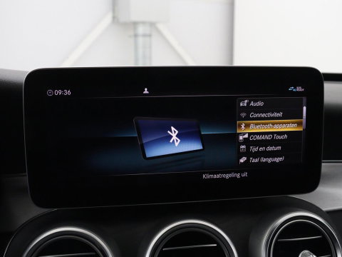 Mercedes-Benz C-Klasse 300e Business Solution AMG Limited | SOH 82,2% | 360 Camera | Stoelverwarming | Leder/Alcantara | Carplay | Matrix LED | Navigatie | Cruise control | Park Assist | Sfeerverlichting | PHEV | Plug In