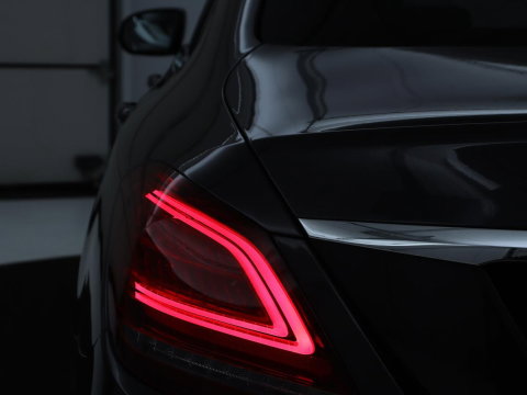 Mercedes-Benz C-Klasse 300e Business Solution AMG Limited | SOH 82,2% | 360 Camera | Stoelverwarming | Leder/Alcantara | Carplay | Matrix LED | Navigatie | Cruise control | Park Assist | Sfeerverlichting | PHEV | Plug In