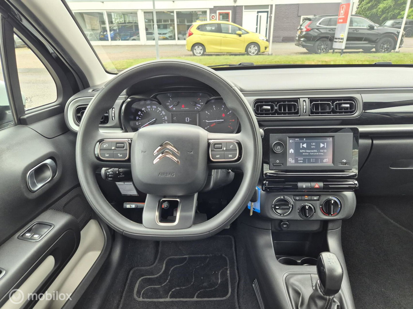 Citroën C3 1.2 PureTech You, Stoelverwarming, Airco, Cruise