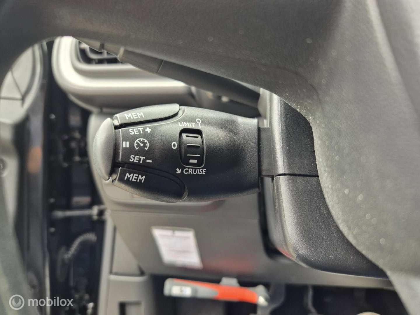 Citroën C3 1.2 PureTech You, Stoelverwarming, Airco, Cruise