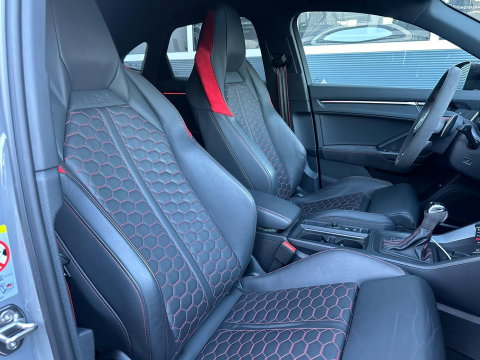 Audi Q3 Sportback TFSI RS, UNIEKE AUTO , BOEKJES,NAP EN ONDERHOUDSHISTORIE