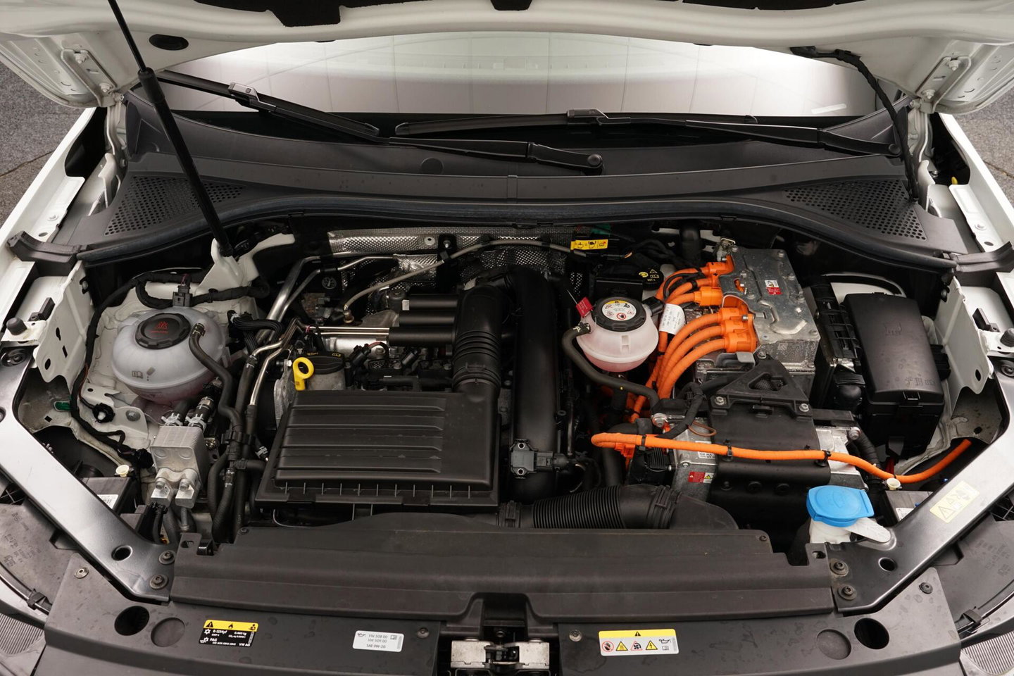 Volkswagen Tiguan 1.4 TSI eHybrid R-Line|PANO|STOEL/STUUR.VERW