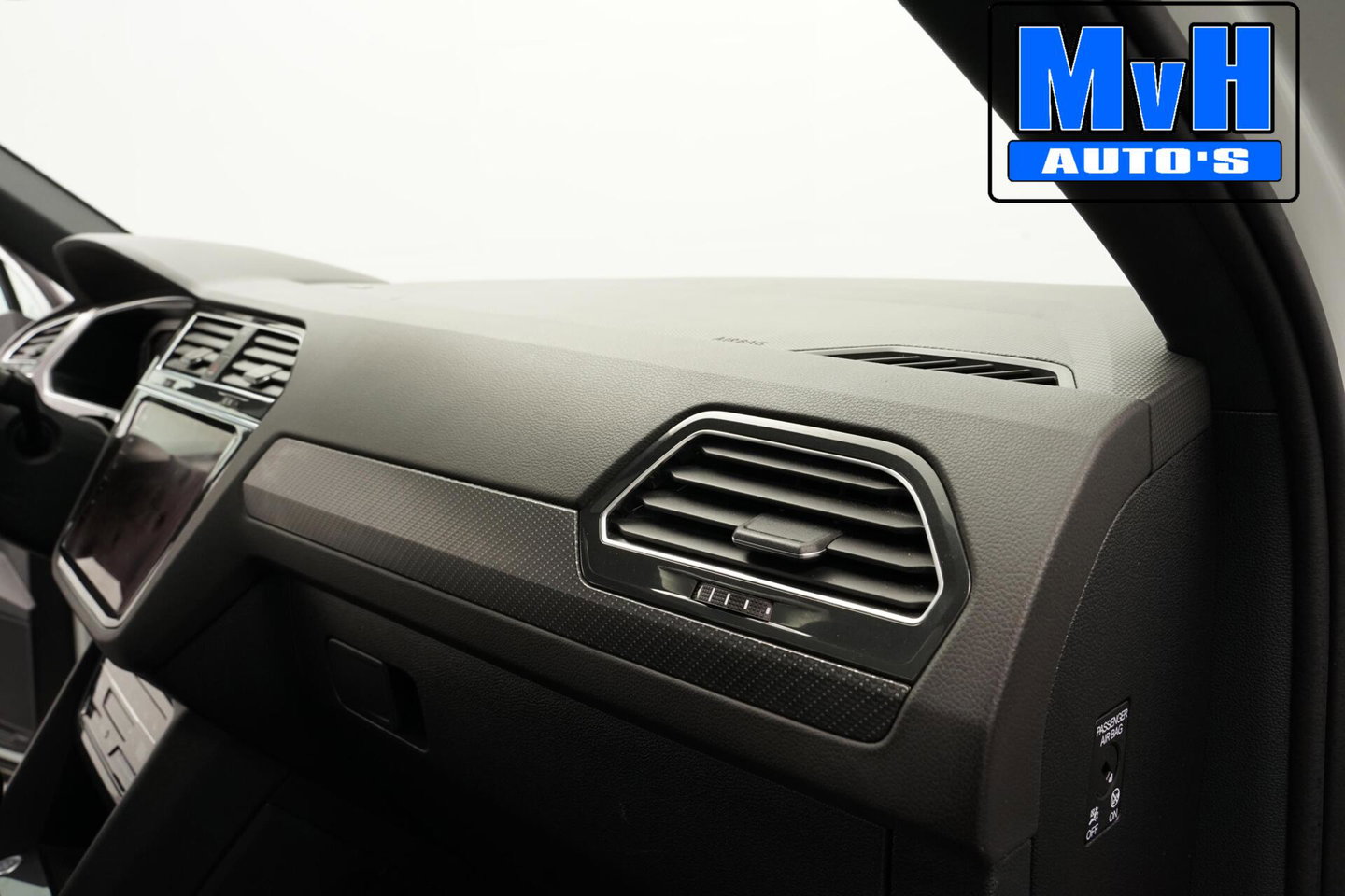Volkswagen Tiguan 1.4 TSI eHybrid R-Line|PANO|STOEL/STUUR.VERW