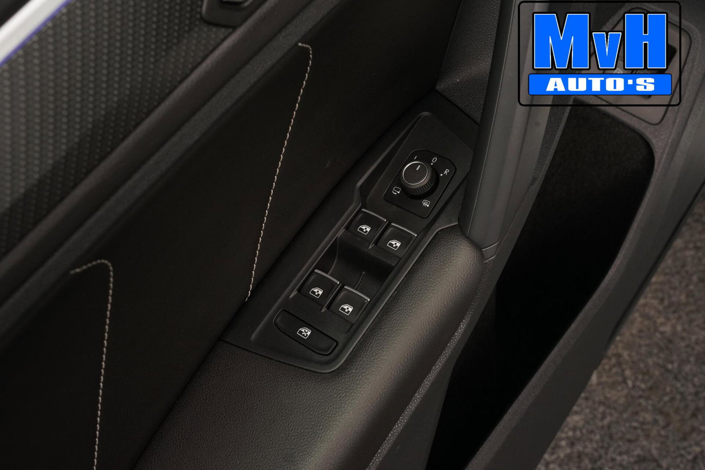 Volkswagen Tiguan 1.4 TSI eHybrid R-Line|PANO|STOEL/STUUR.VERW