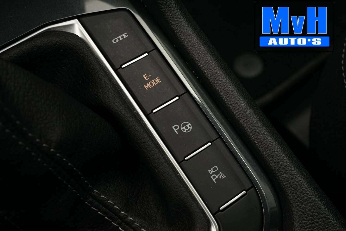 Volkswagen Tiguan 1.4 TSI eHybrid R-Line|PANO|STOEL/STUUR.VERW