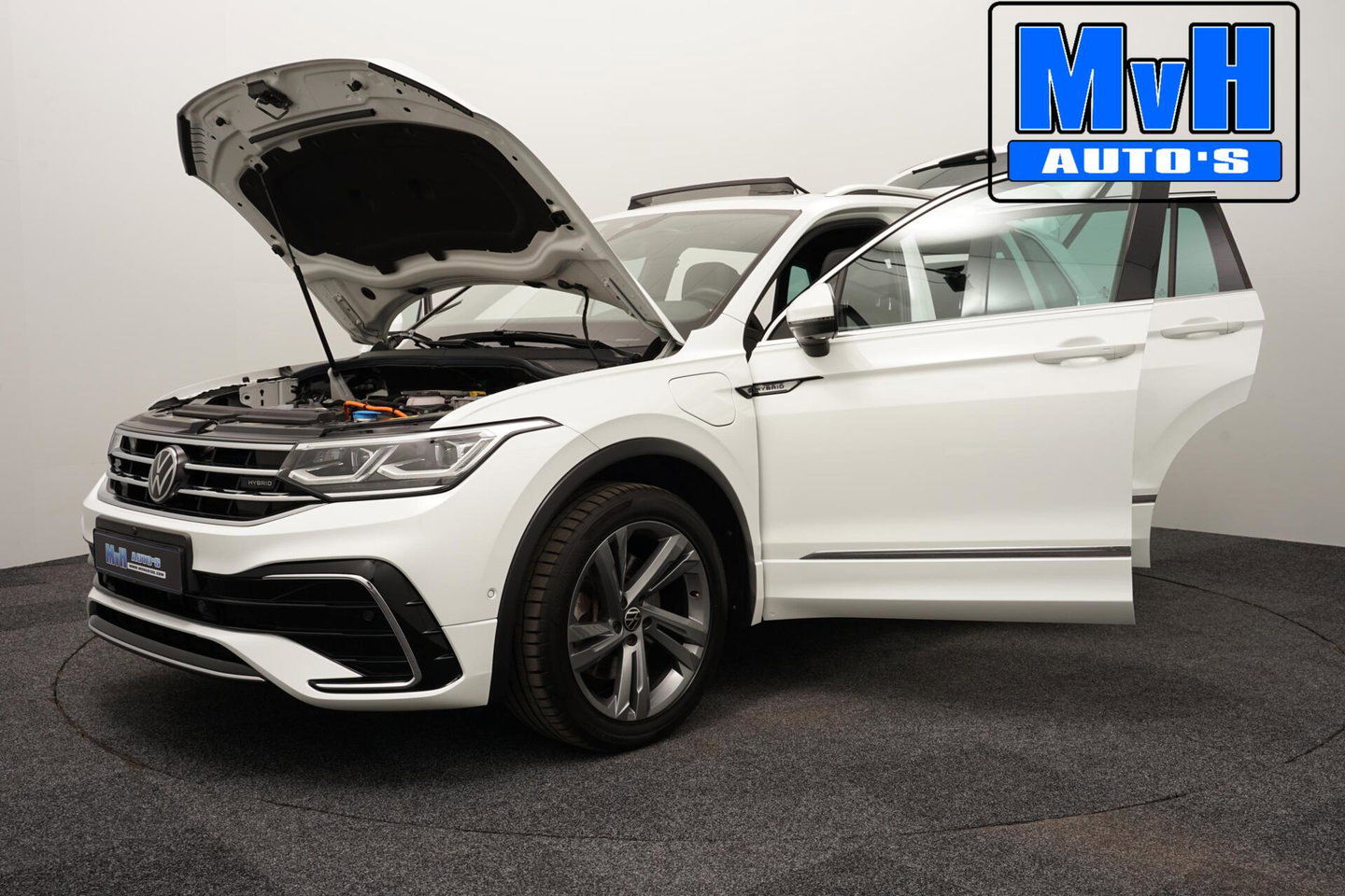Volkswagen Tiguan 1.4 TSI eHybrid R-Line|PANO|STOEL/STUUR.VERW