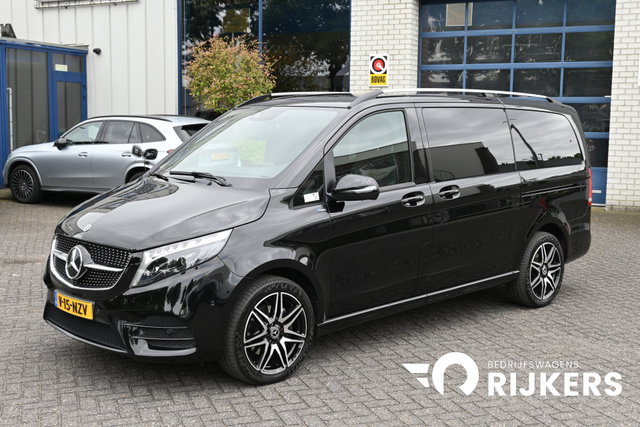Mercedes-Benz V-Klasse - 300d 4-MATIC AMG DC Avantgarde Panorama dak, Distronic, 360 Camera, Standkachel, Burmester