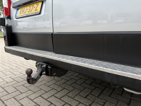 Fiat Ducato Maxi 35H 2.3 MultiJet 140pk L2H1 DC 5 persoons / vaste prijs rijklaar € 20.950 ex btw / cruise en climate control / trekhaak 3000 kg / achteruit rijcamera / euro 6 / bpm vrij