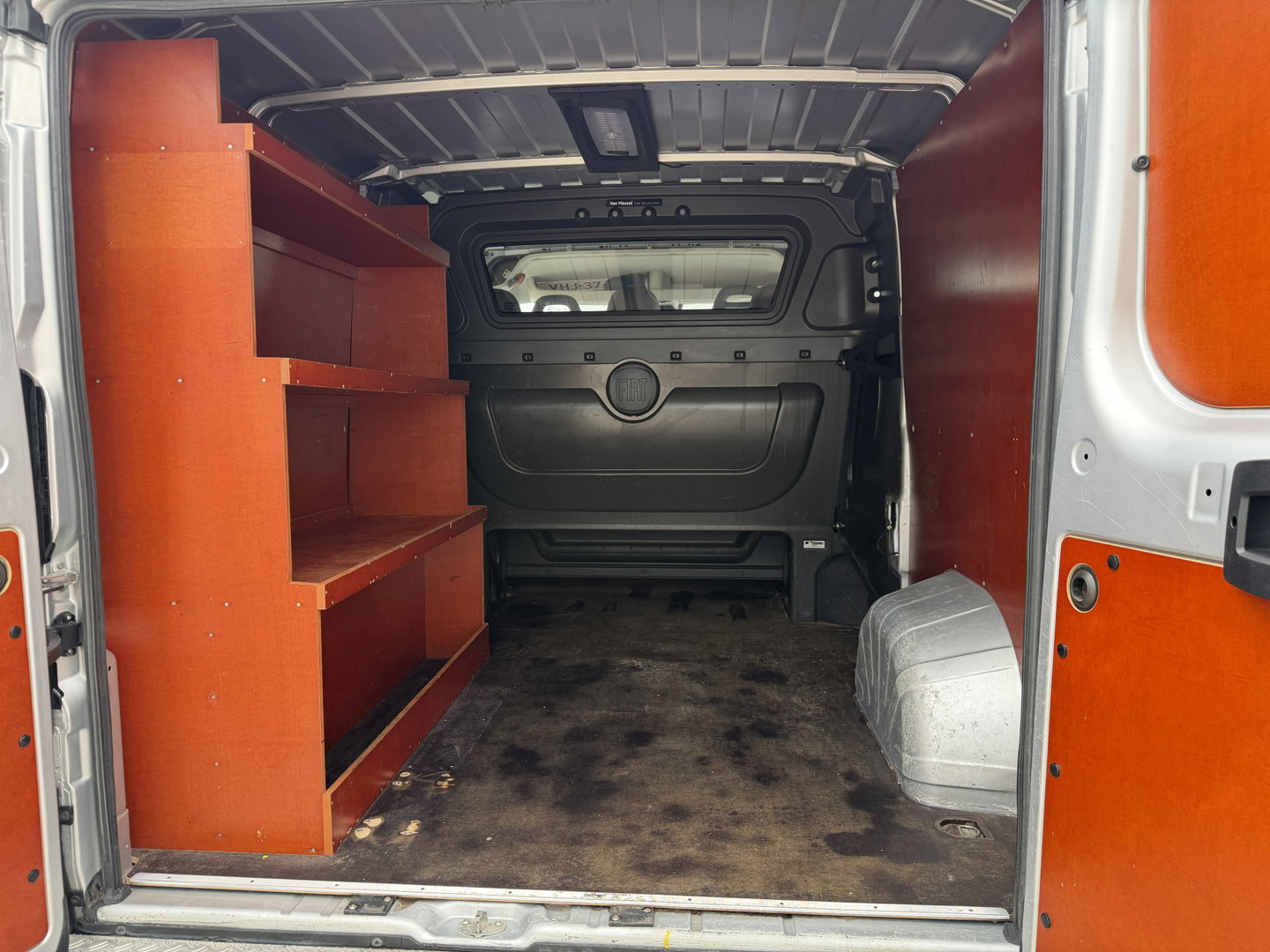 Fiat Ducato Maxi 35H 2.3 MultiJet 140pk L2H1 DC 5 persoons / vaste prijs rijklaar € 20.950 ex btw / cruise en climate control / trekhaak 3000 kg / achteruit rijcamera / euro 6 / bpm vrij