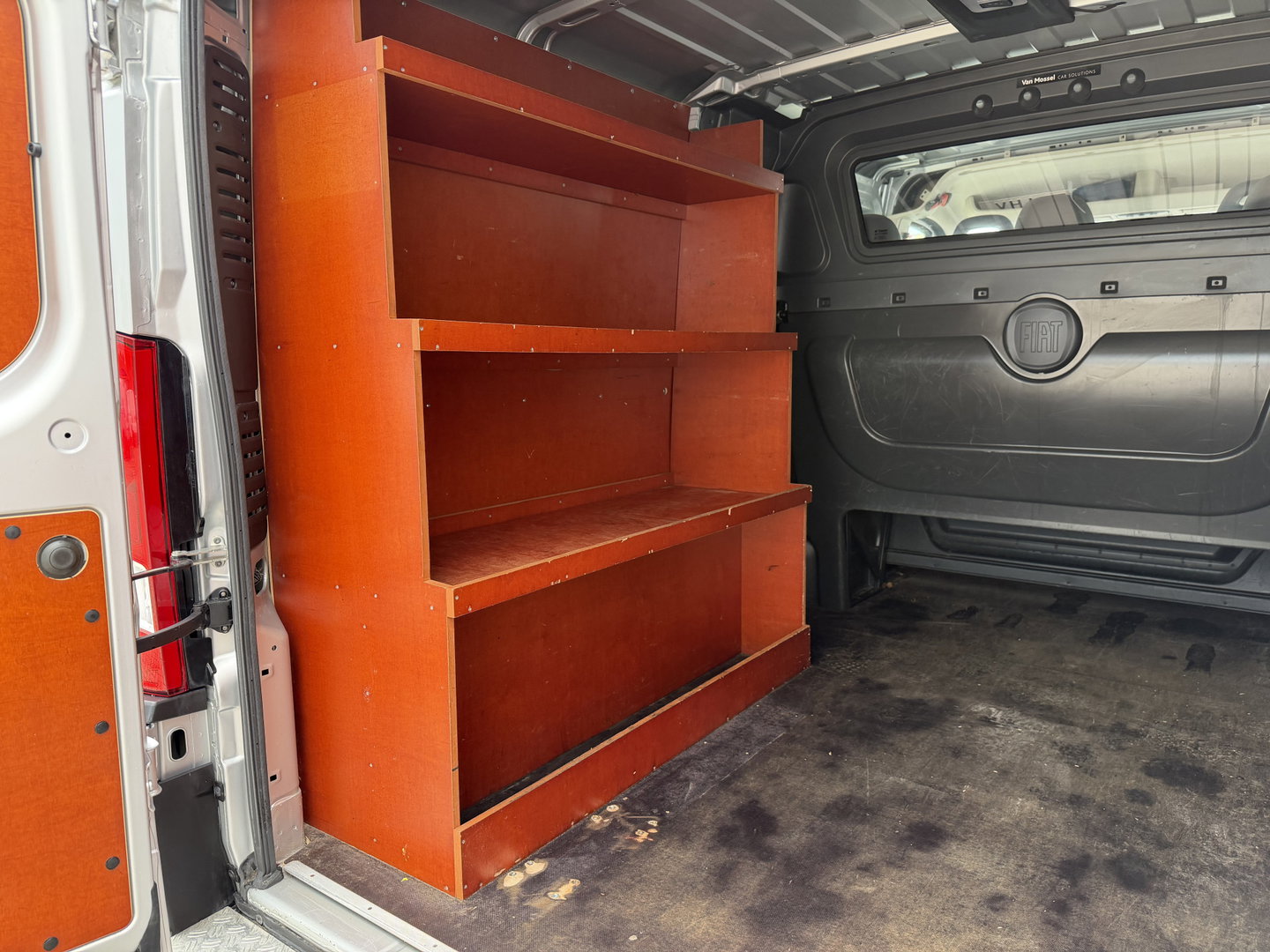 Fiat Ducato Maxi 35H 2.3 MultiJet 140pk L2H1 DC 5 persoons / vaste prijs rijklaar € 20.950 ex btw / cruise en climate control / trekhaak 3000 kg / achteruit rijcamera / euro 6 / bpm vrij