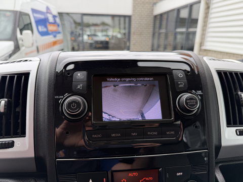 Fiat Ducato Maxi 35H 2.3 MultiJet 140pk L2H1 DC 5 persoons / vaste prijs rijklaar € 20.950 ex btw / cruise en climate control / trekhaak 3000 kg / achteruit rijcamera / euro 6 / bpm vrij