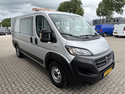 Fiat Ducato Maxi 35H 2.3 MultiJet 140pk L2H1 DC 5 persoons / vaste prijs rijklaar € 20.950 ex btw / cruise en climate control / trekhaak 3000 kg / achteruit rijcamera / euro 6 / bpm vrij