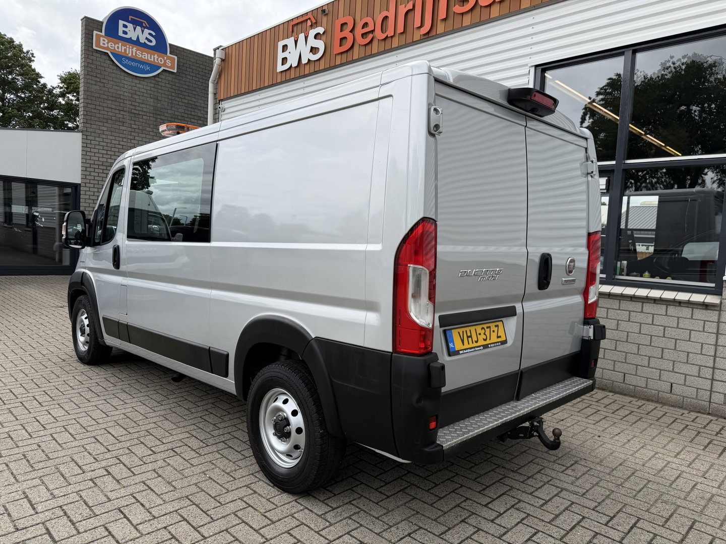 Fiat Ducato Maxi 35H 2.3 MultiJet 140pk L2H1 DC 5 persoons / vaste prijs rijklaar € 20.950 ex btw / cruise en climate control / trekhaak 3000 kg / achteruit rijcamera / euro 6 / bpm vrij