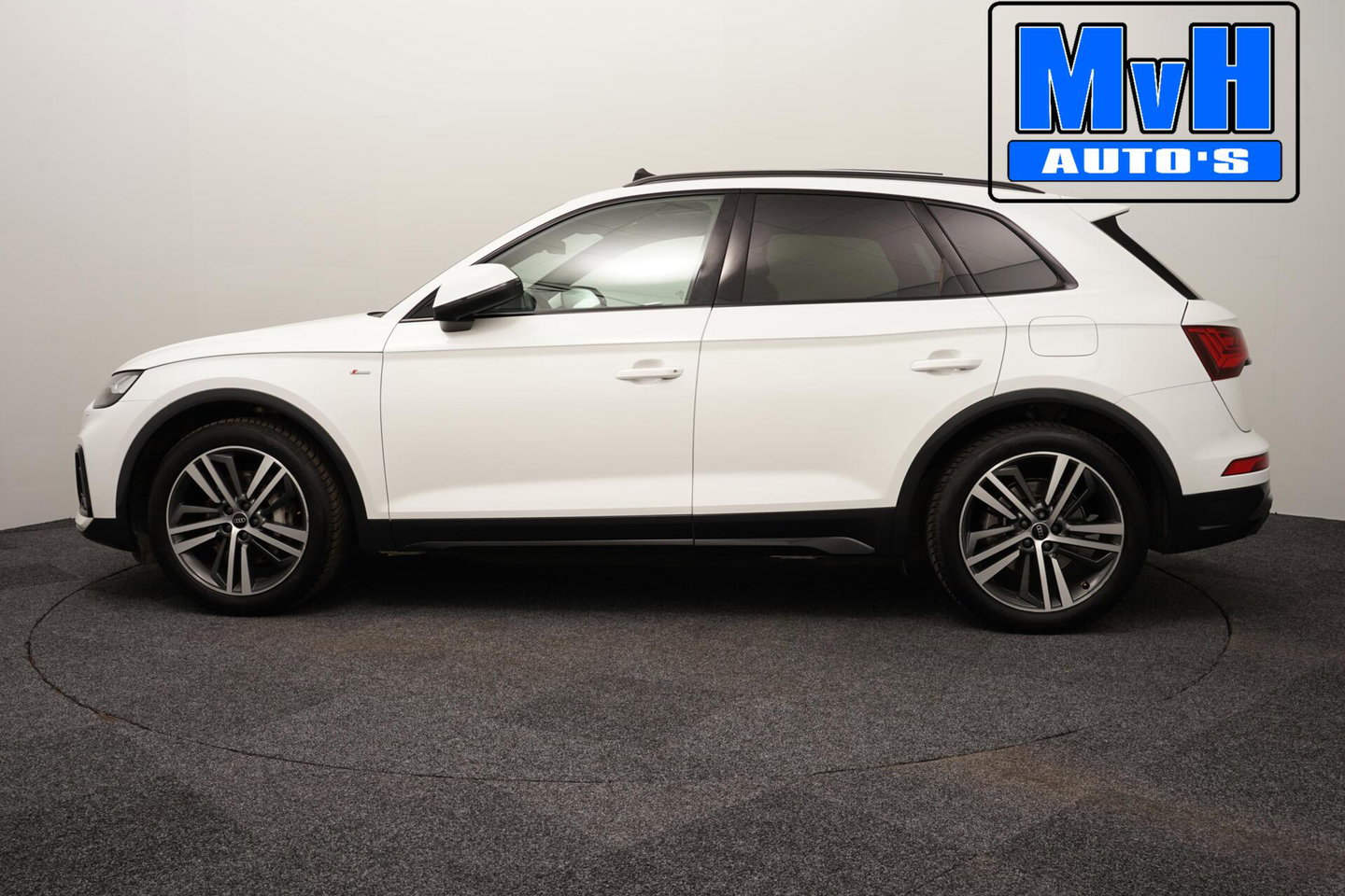 Audi Q5 50 TFSI e S edition|LUCHTVERING|RS-ZETELS|MATRIX|PANO