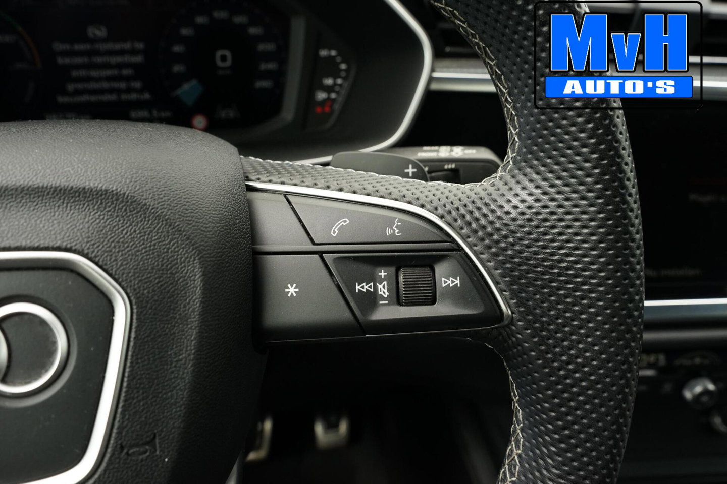 Audi Q3 45 TFSI e S edition|S-Line|245PK|STOELVERW|CAMERA|LED