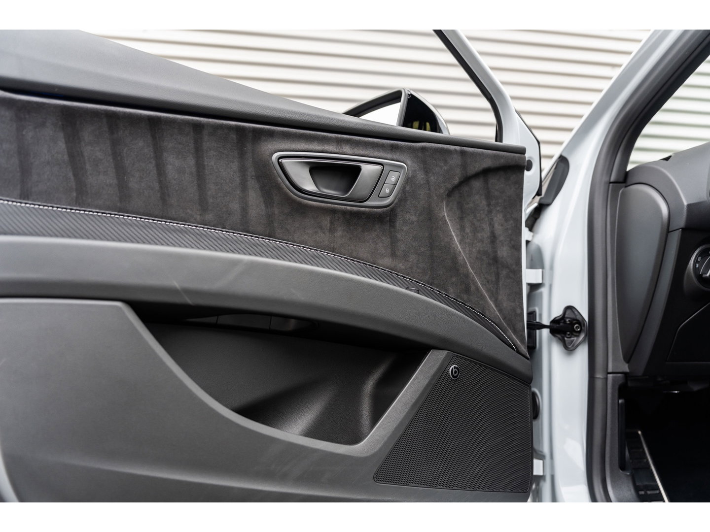 SEAT Leon 2.0 TSI CUPRA BEATS CAMERA KEYLESS DYNAMIC GREY