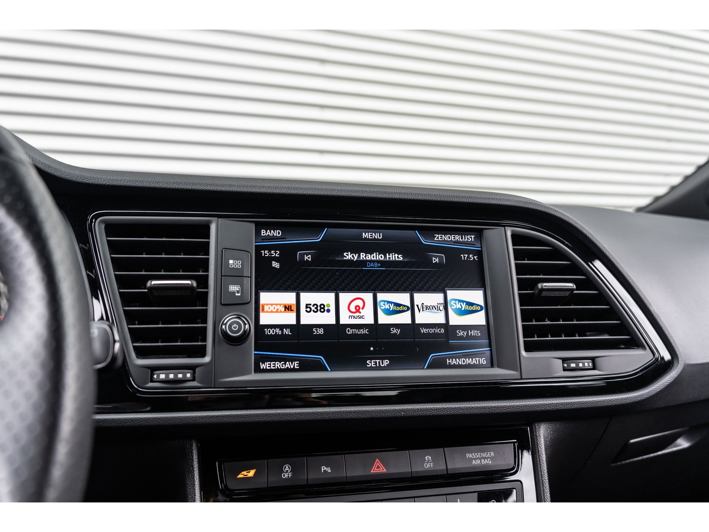 SEAT Leon 2.0 TSI CUPRA BEATS CAMERA KEYLESS DYNAMIC GREY