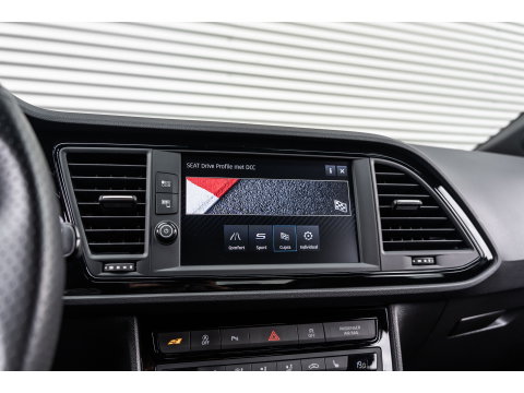 SEAT Leon 2.0 TSI CUPRA BEATS CAMERA KEYLESS DYNAMIC GREY