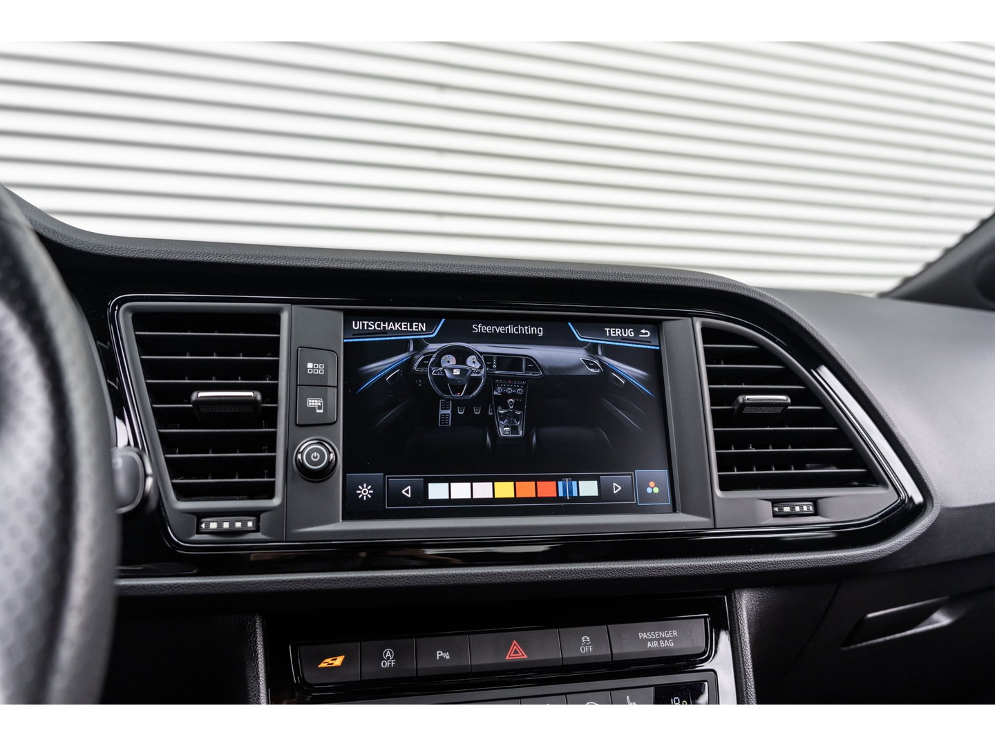 SEAT Leon 2.0 TSI CUPRA BEATS CAMERA KEYLESS DYNAMIC GREY
