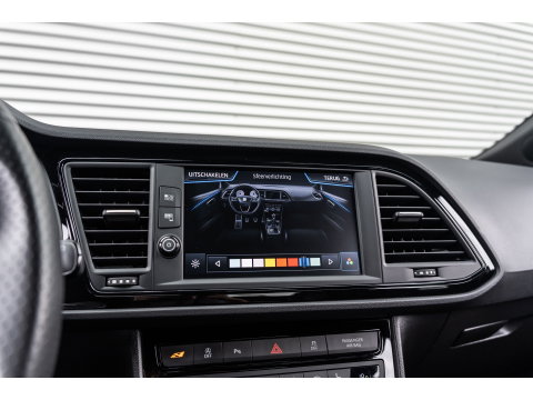 SEAT Leon 2.0 TSI CUPRA BEATS CAMERA KEYLESS DYNAMIC GREY