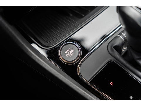 SEAT Leon 2.0 TSI CUPRA BEATS CAMERA KEYLESS DYNAMIC GREY