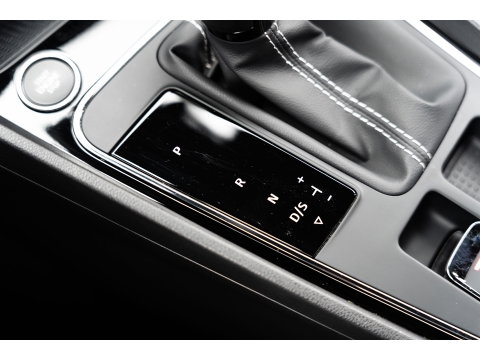SEAT Leon 2.0 TSI CUPRA BEATS CAMERA KEYLESS DYNAMIC GREY