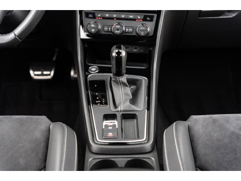 SEAT Leon 2.0 TSI CUPRA BEATS CAMERA KEYLESS DYNAMIC GREY