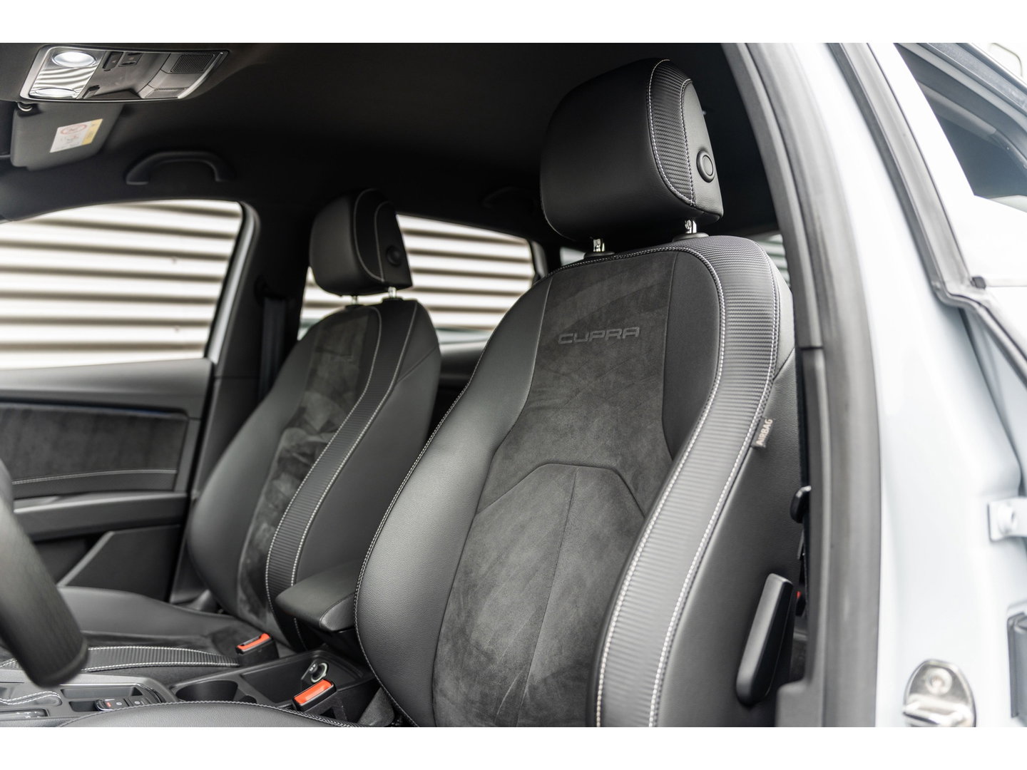 SEAT Leon 2.0 TSI CUPRA BEATS CAMERA KEYLESS DYNAMIC GREY
