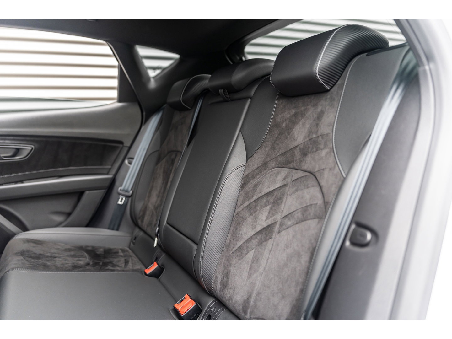 SEAT Leon 2.0 TSI CUPRA BEATS CAMERA KEYLESS DYNAMIC GREY