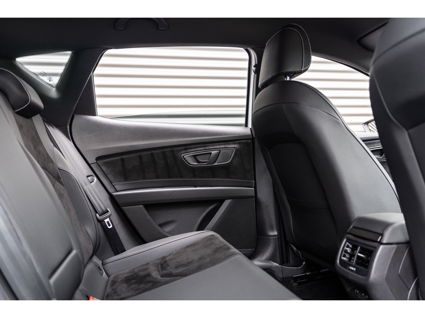 SEAT Leon 2.0 TSI CUPRA BEATS CAMERA KEYLESS DYNAMIC GREY