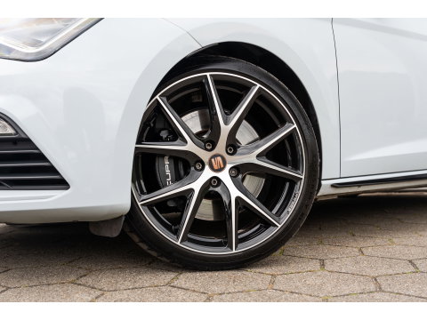 SEAT Leon 2.0 TSI CUPRA BEATS CAMERA KEYLESS DYNAMIC GREY