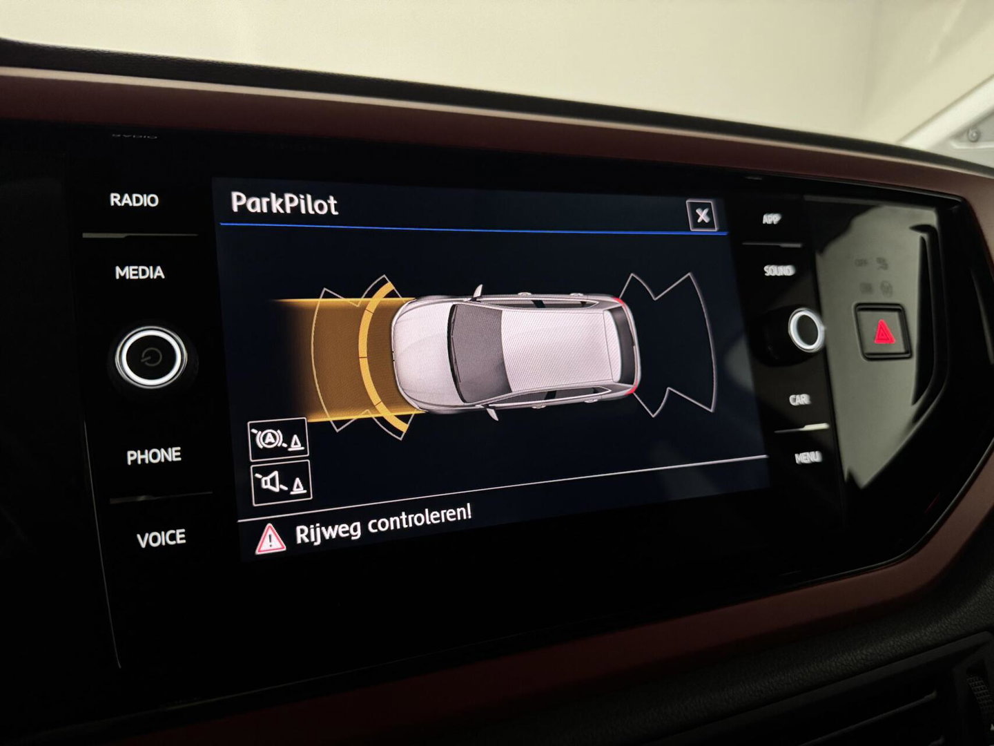 Volkswagen Polo 1.0 Beats CarPlay Stoelver. CarPlay Cruise Navi