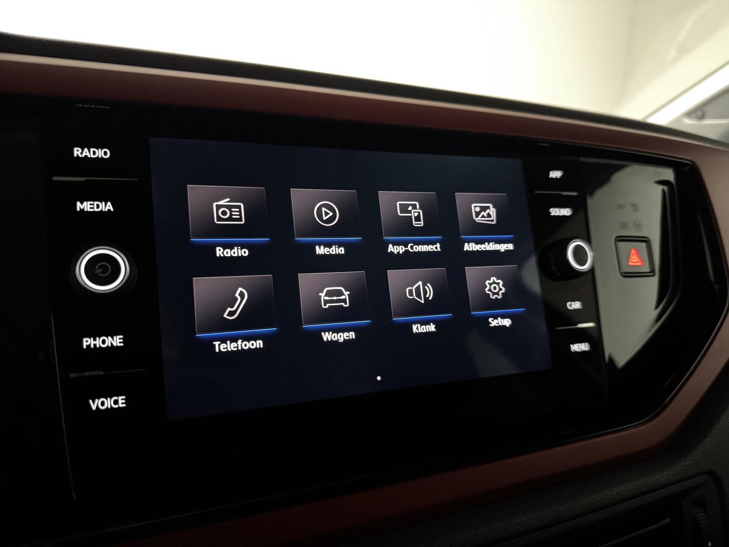 Volkswagen Polo 1.0 Beats CarPlay Stoelver. CarPlay Cruise Navi