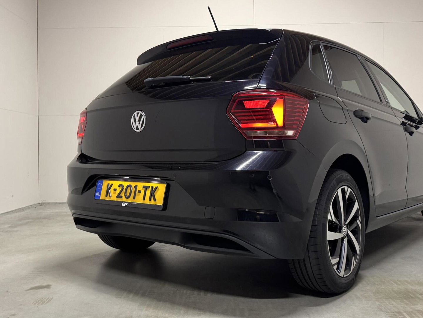 Volkswagen Polo 1.0 Beats CarPlay Stoelver. CarPlay Cruise Navi