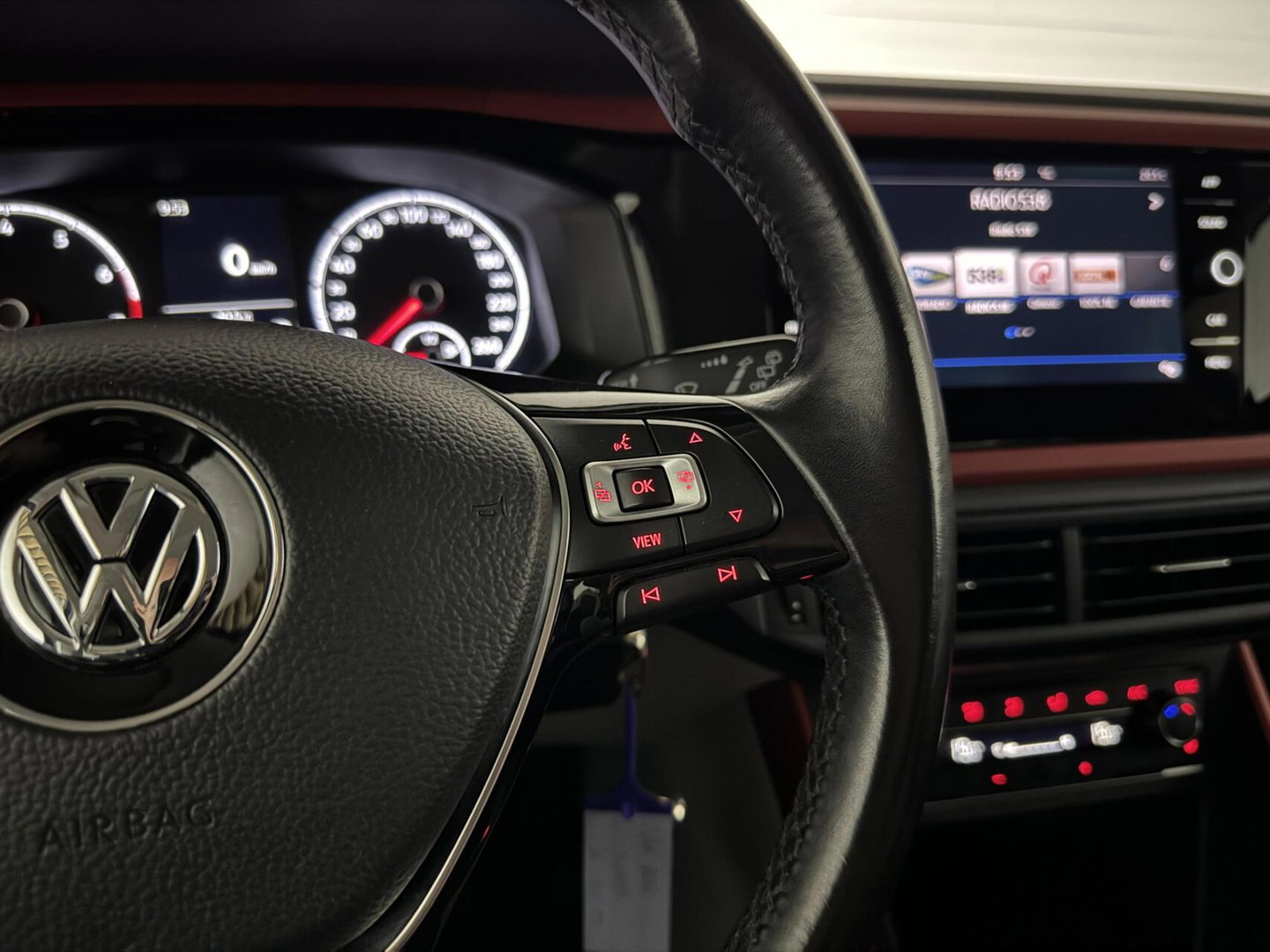 Volkswagen Polo 1.0 Beats CarPlay Stoelver. CarPlay Cruise Navi