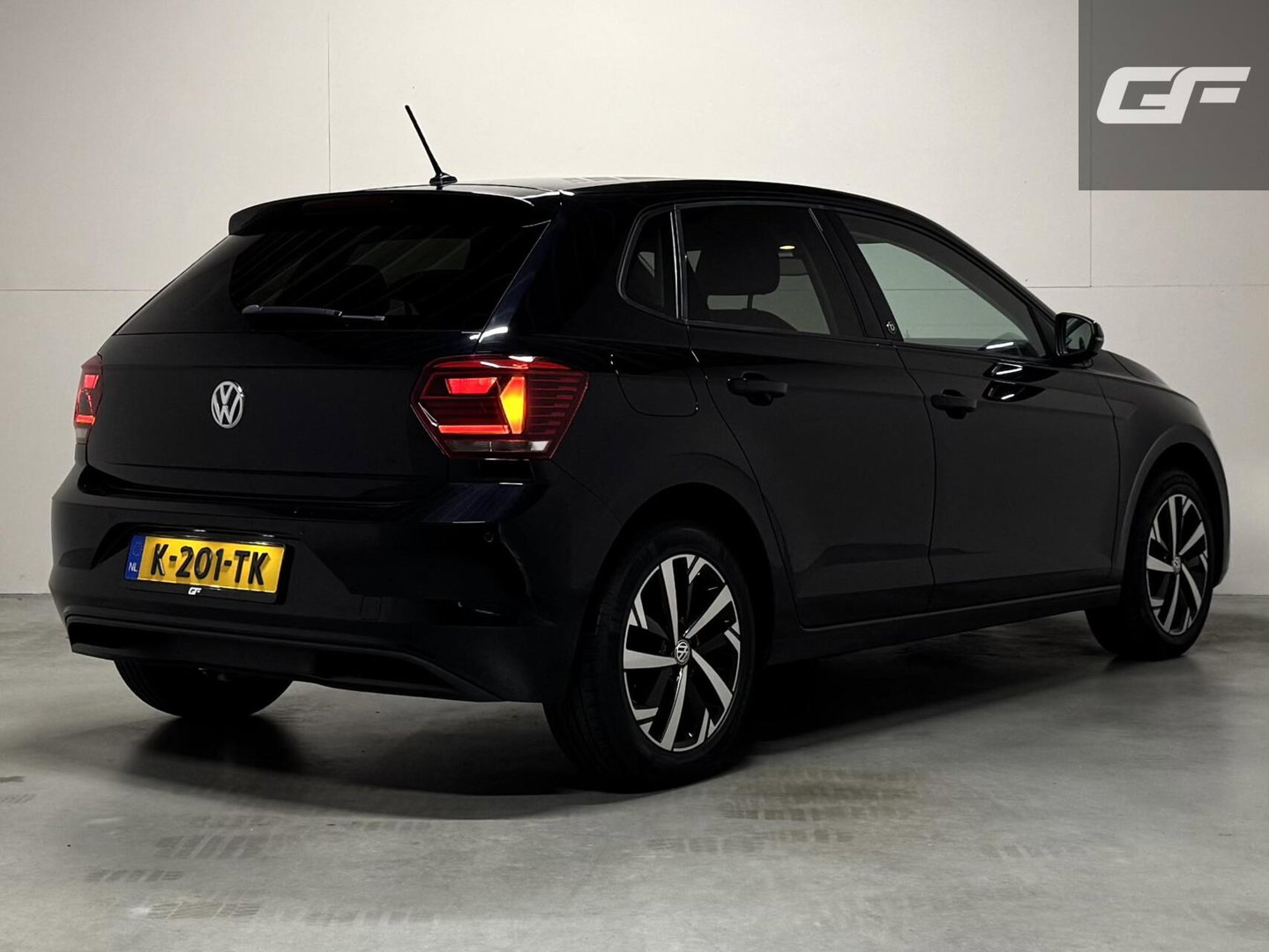 Volkswagen Polo 1.0 Beats CarPlay Stoelver. CarPlay Cruise Navi