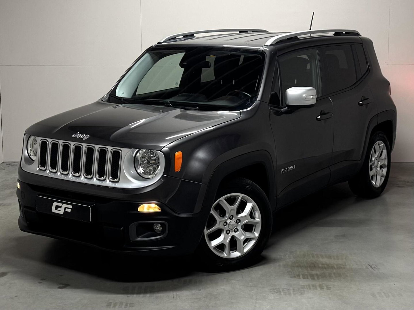 Jeep Renegade 1.4 MultiAir Limited Leer CarPlay Cruise Camera