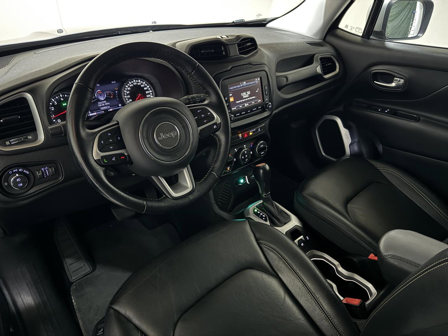 Jeep Renegade 1.4 MultiAir Limited Leer CarPlay Cruise Camera